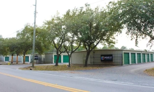 Move It Self Storage Facility at 114 Sugar Dr in Santa Rosa Beach