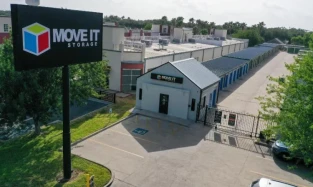 Move It Self Storage Facility at 6600 N 10th St in McAllen