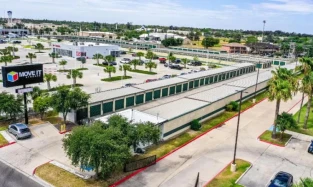 Move It Self Storage Facility at 3605 North Expy in Brownsville