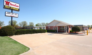 SecurCare Self Storage Facility at 8900 S Sooner Rd in Oklahoma City