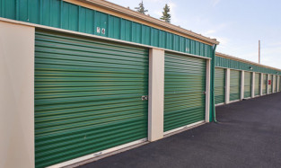 Northwest Self Storage Facility at 204 5th St in Amity