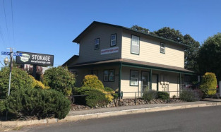 Northwest Self Storage Facility at 2455 W Cascade Ave in Hood River