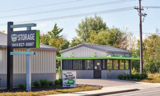 Northwest Self Storage Facility at 401 S 16th St in Independence