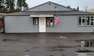 Northwest Self Storage Facility at 660 SE 82nd Dr in Gladstone